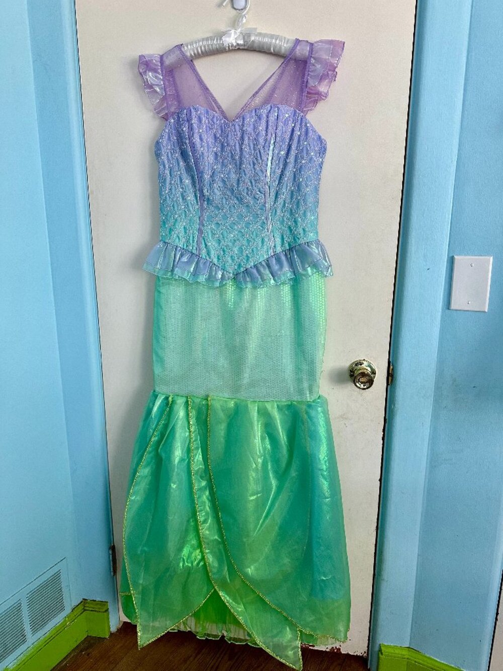 Disney Ariel Inspired Cosplay Dress w/ Cape HotTopic Mermaid Costume - Size 8/10